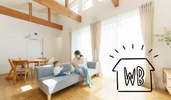 リビング　親子　写真